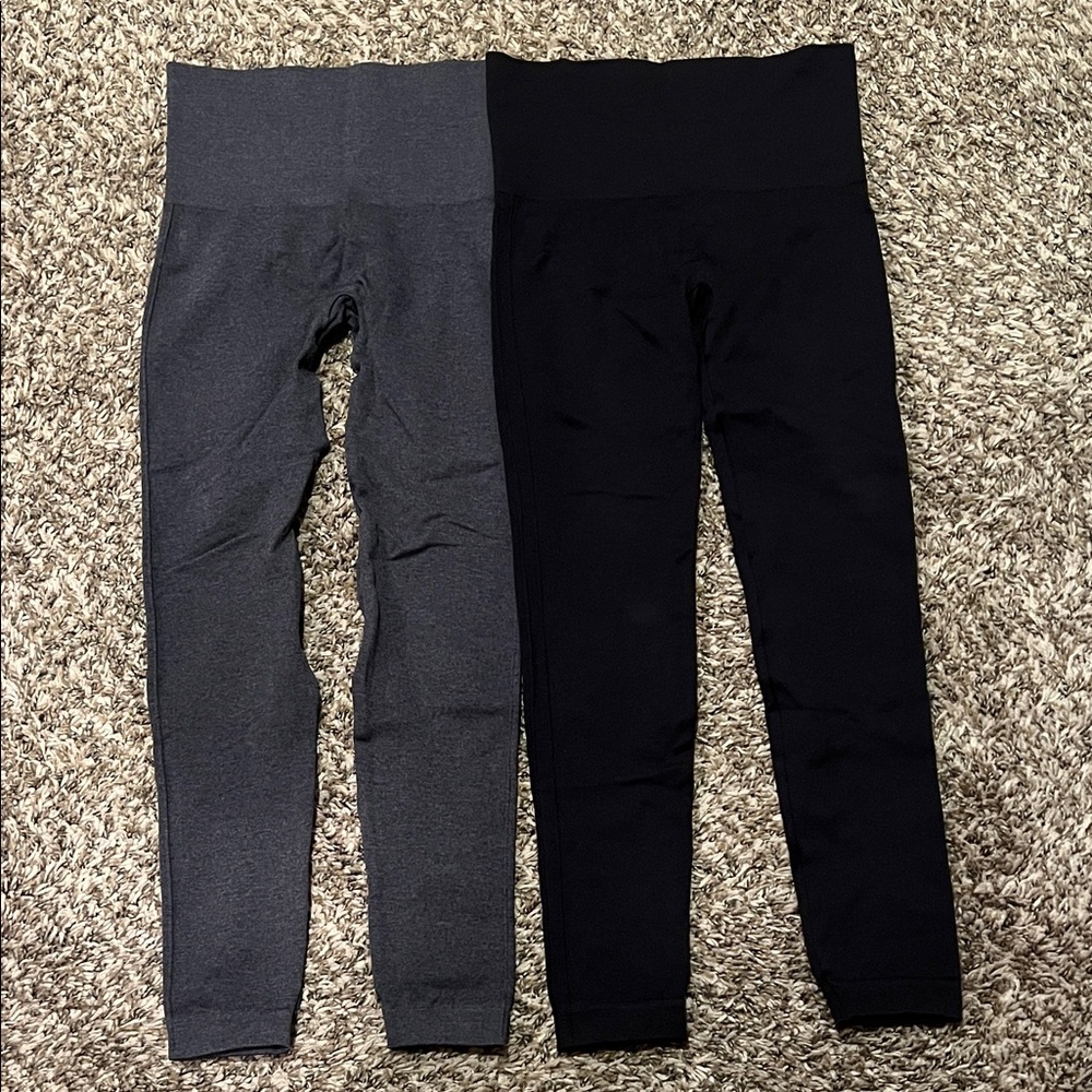 SPANX Black and charcoal gray High-Waisted Leggings